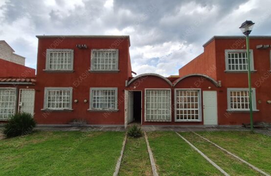 CASA EN VENTA EN LAS PLAZAS